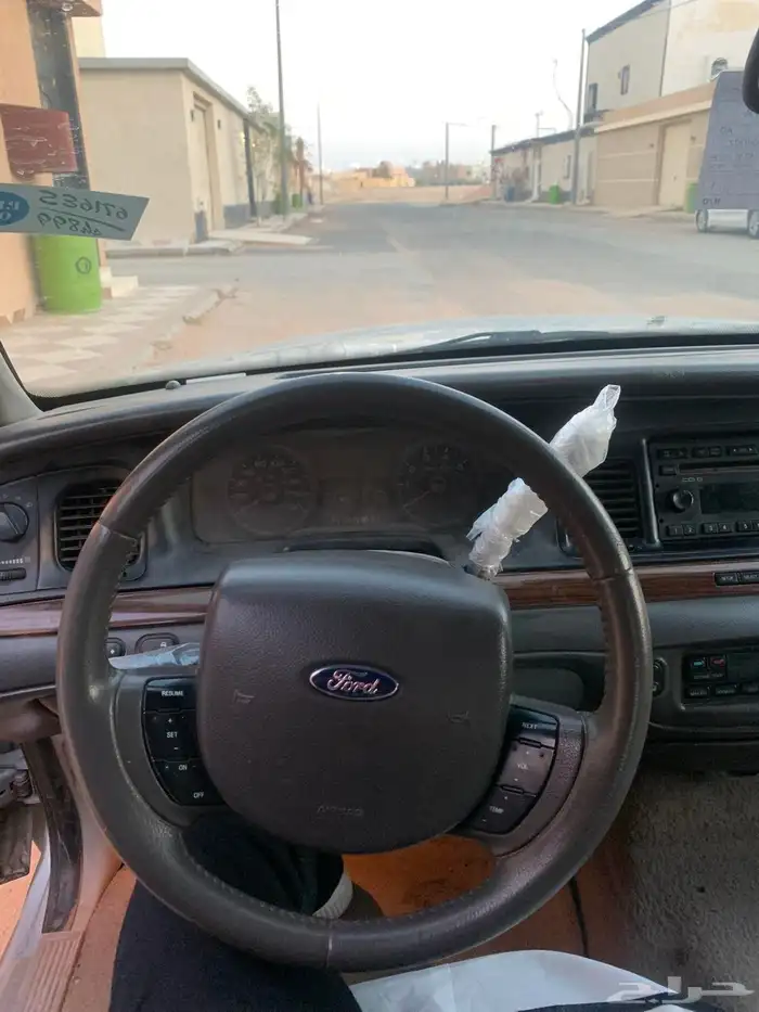 فورد فكتوريا للبيع على السوم رش تندا و كبوت موديل 2006 2