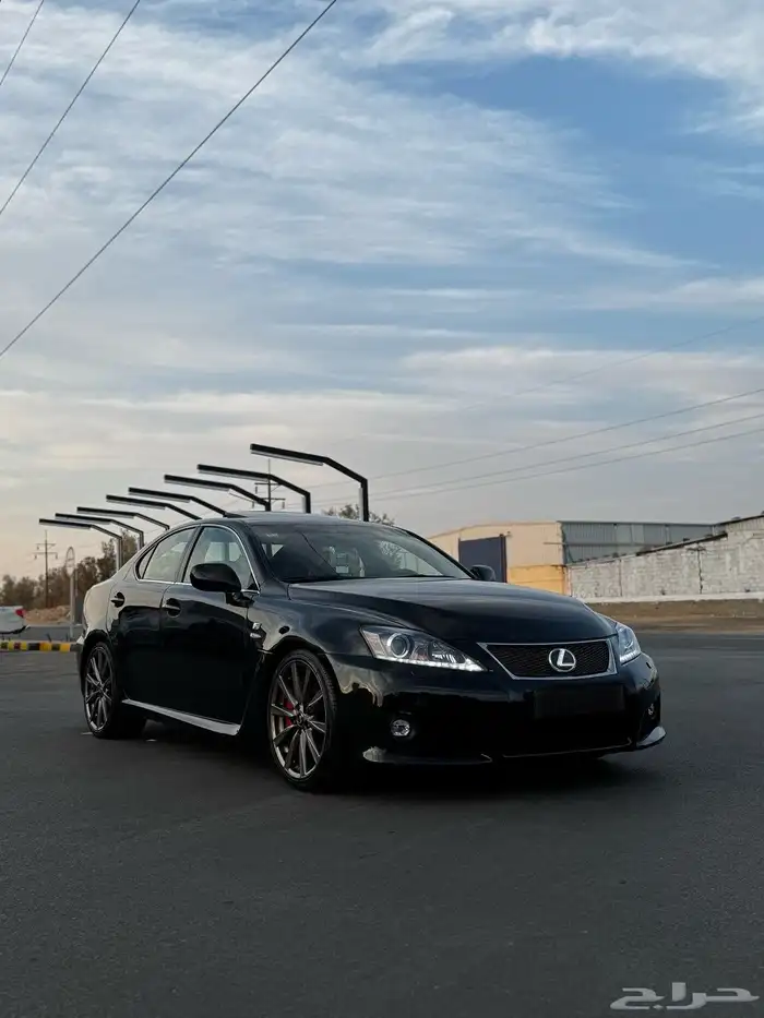 لكزس IS-F 2012 V8 1