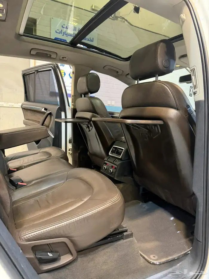 اودي Q7 2010 30