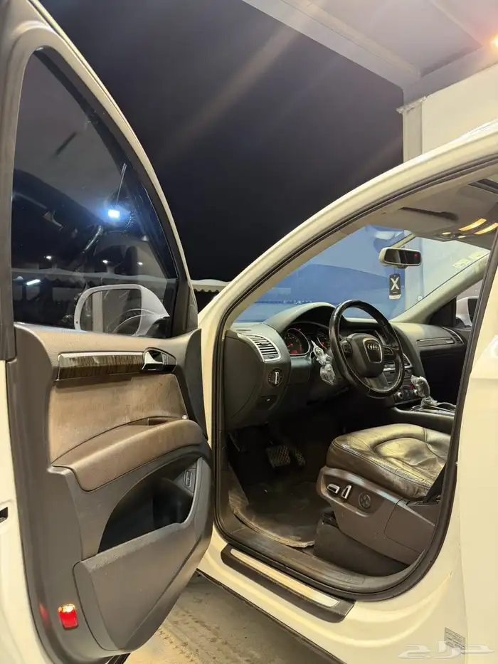 اودي Q7 2010 28