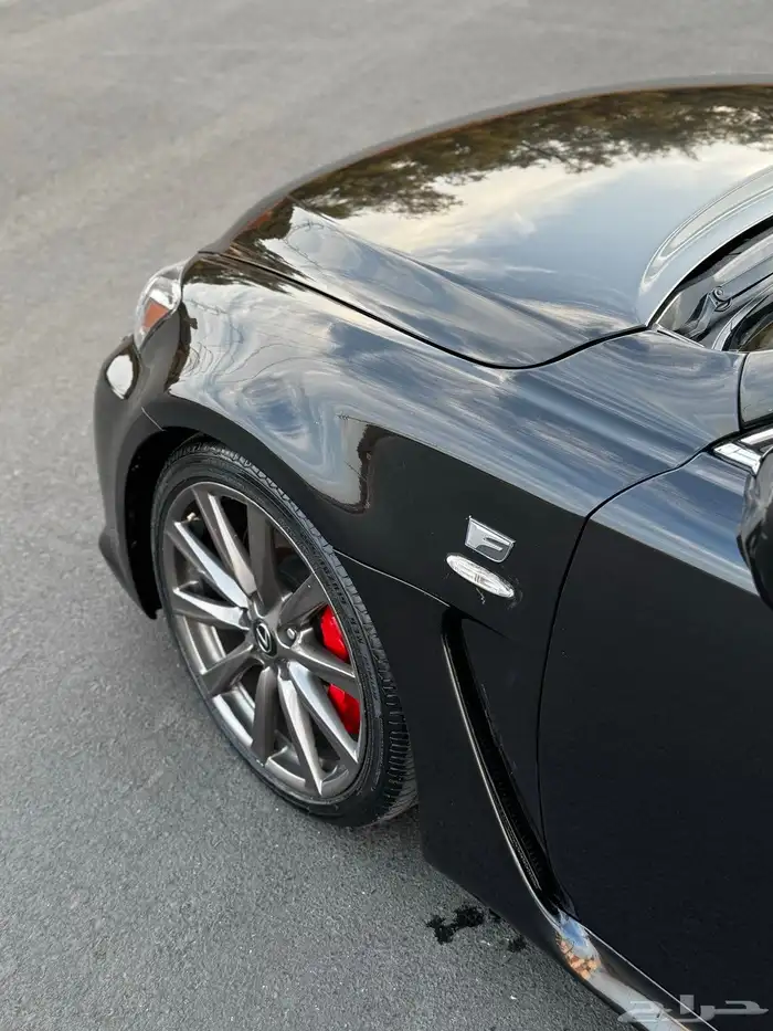 لكزس IS-F 2012 V8 4