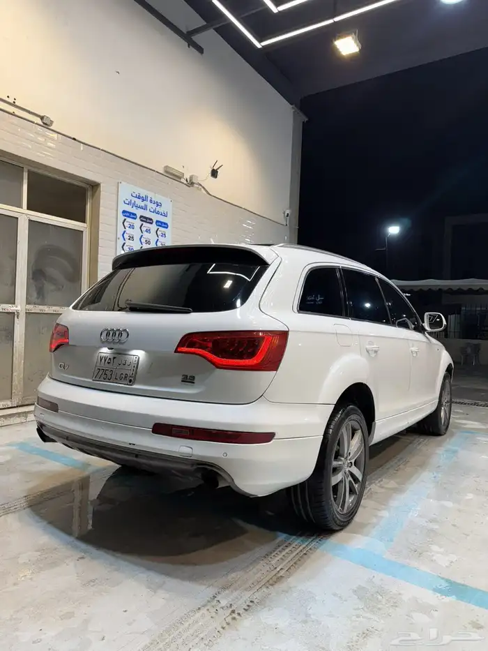 اودي Q7 2010 7