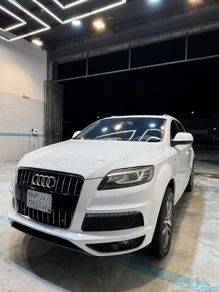 اودي Q7 2010 0