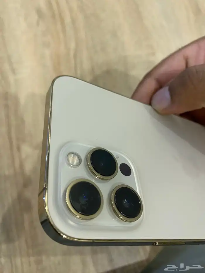 ايفون 12 pro max 1