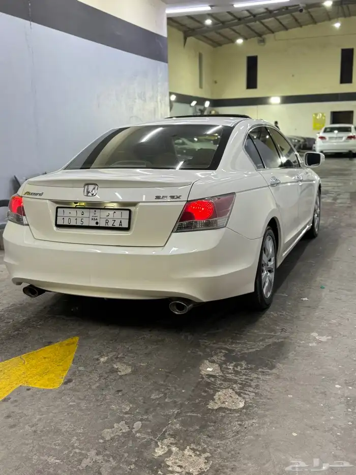 هوندا اكورد 2009 فل كامل (V6 )سلندر 2