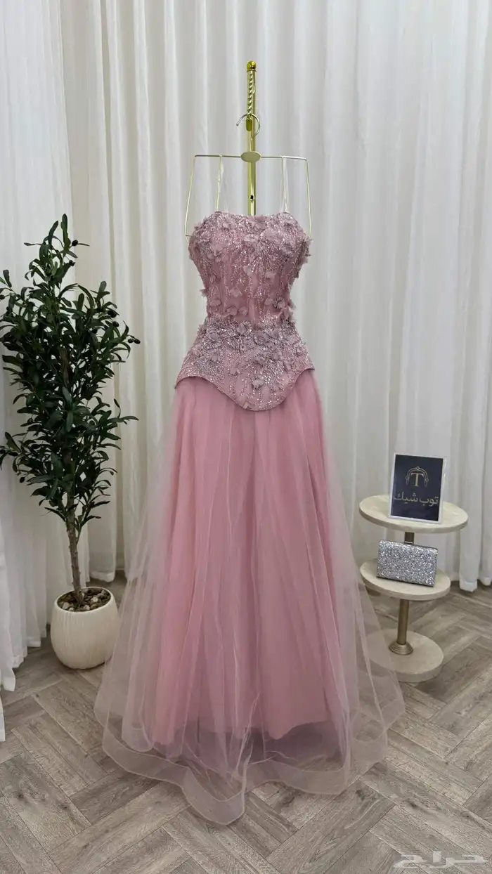 فستان جميللل 0