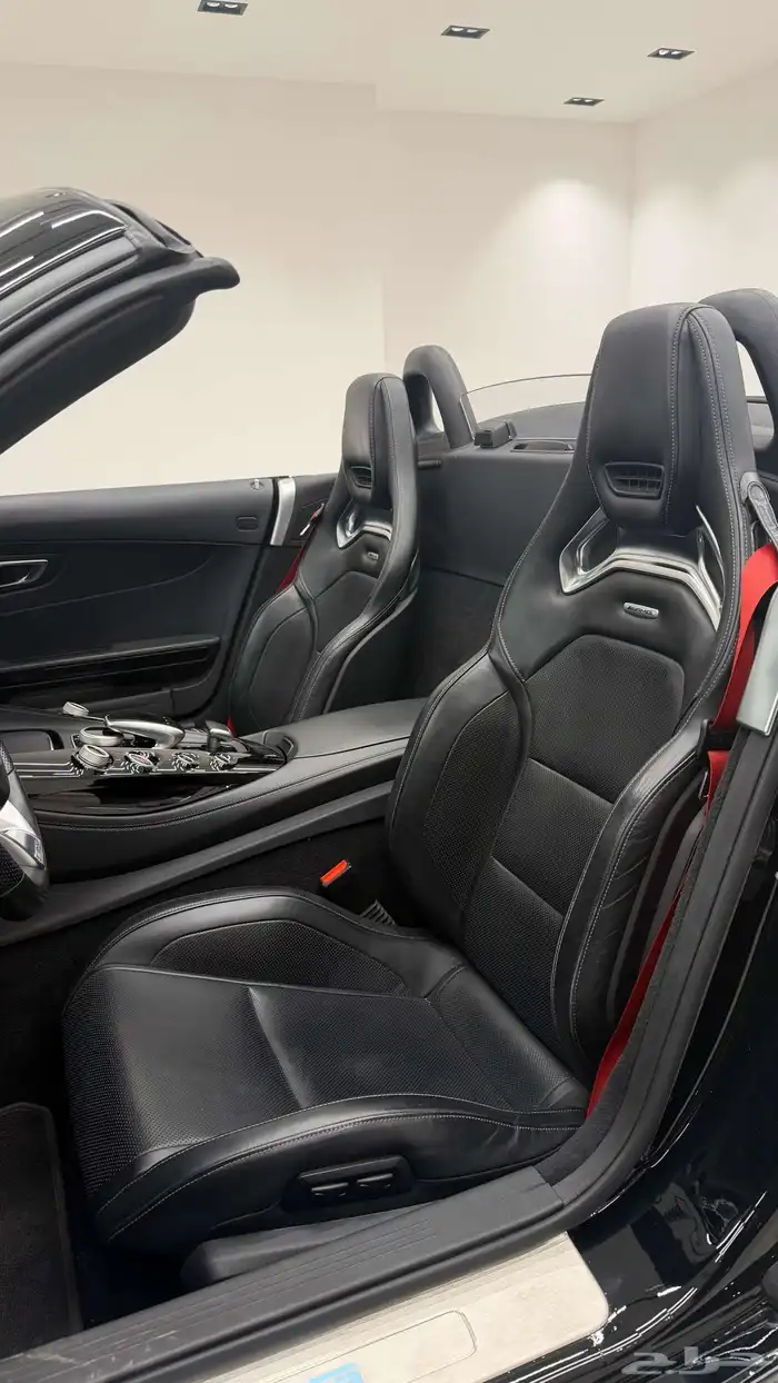 Mercedes AMG GT Roadster 9