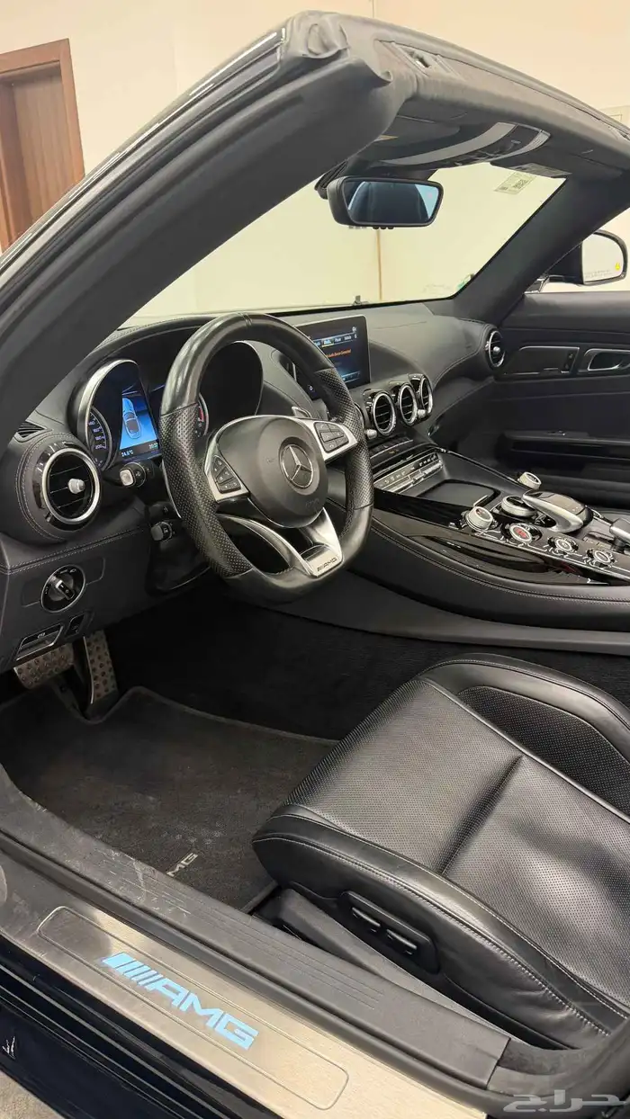 Mercedes AMG GT Roadster 8