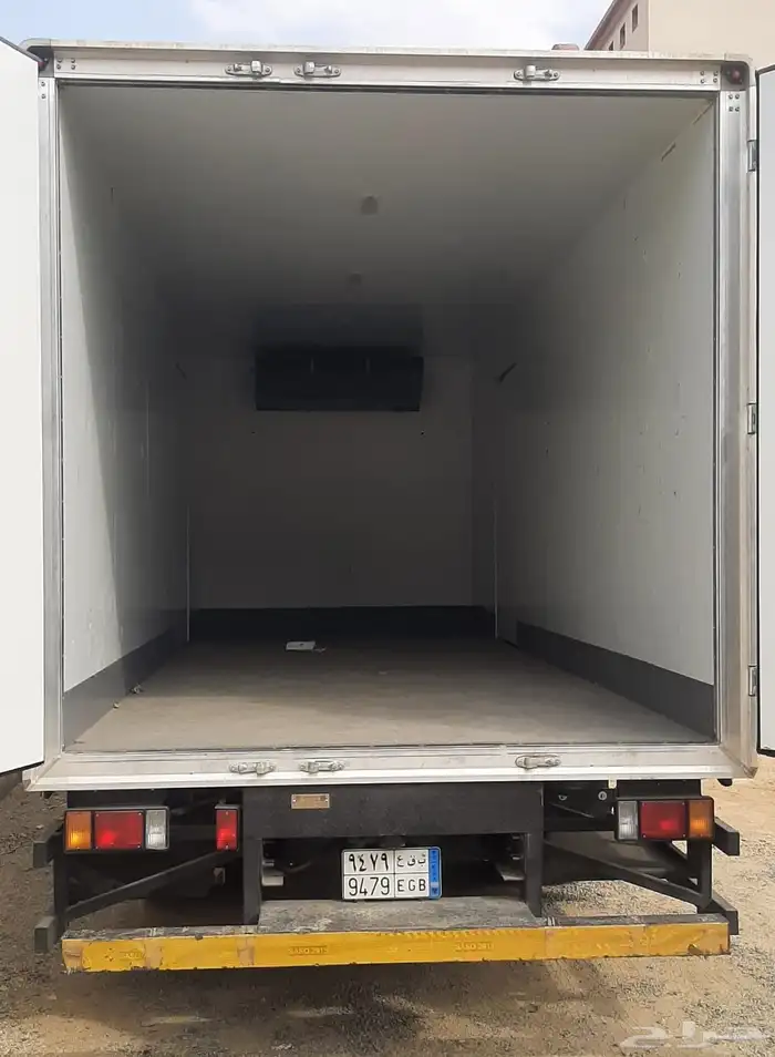 للايجار. دينا ثلاجه للإيجار مع سايق 2