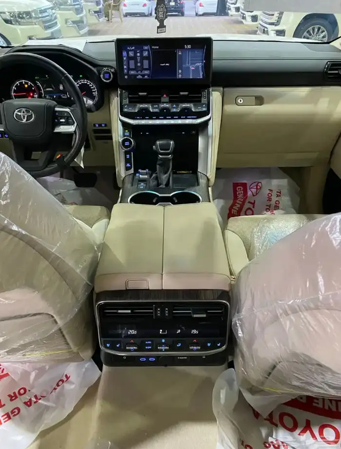 لاندكوزر 2024 VXR سعودي فكسار 10