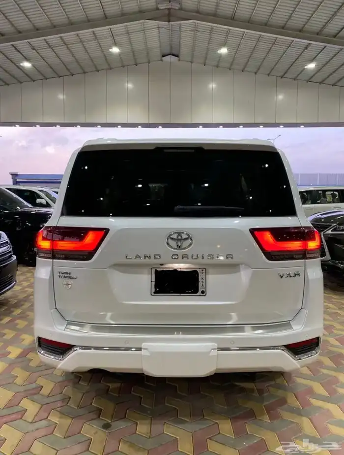 لاندكوزر 2024 VXR سعودي فكسار 4