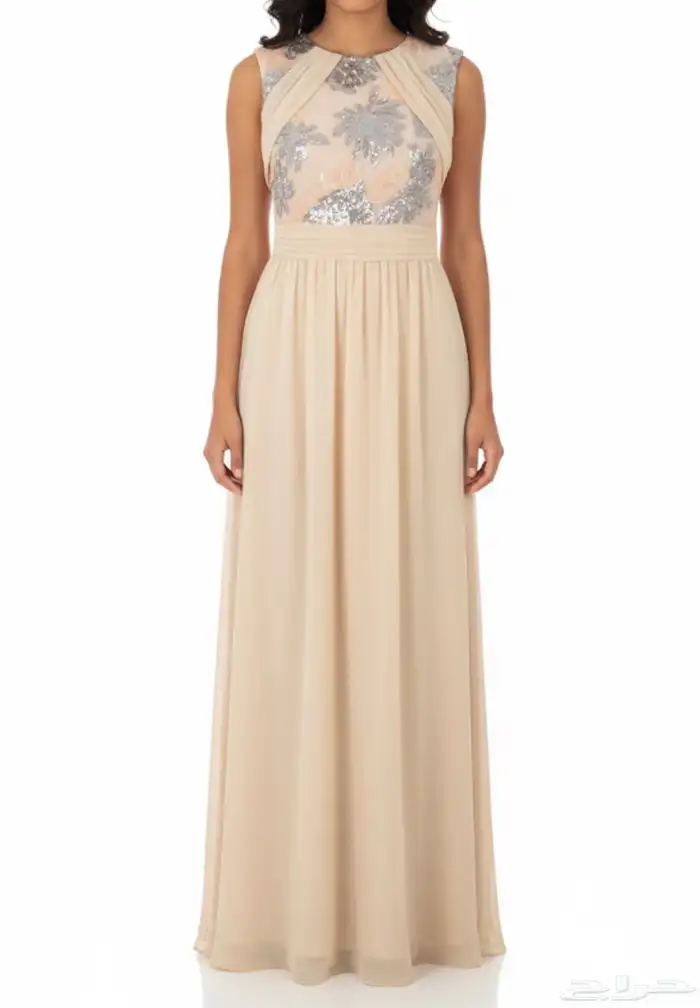 ملابس نسائية و بناتية جديدة 1