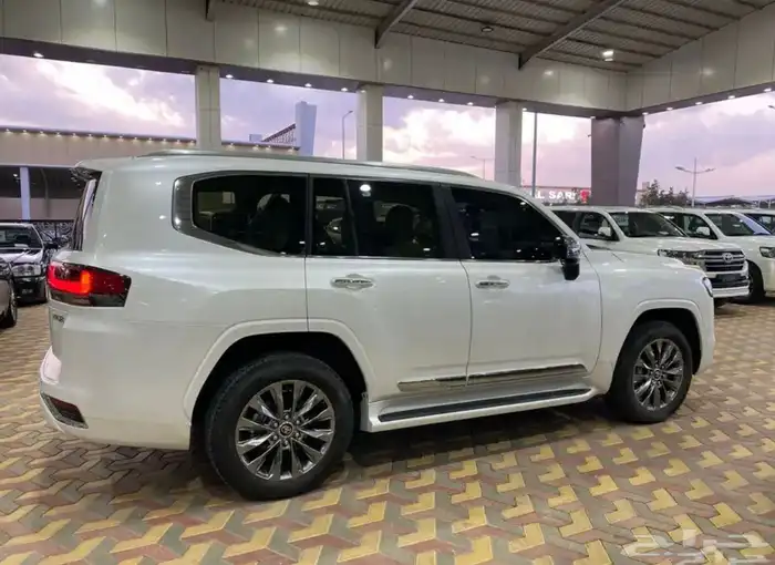 لاندكوزر 2024 VXR سعودي فكسار 3