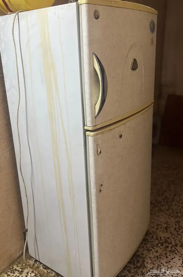 للبيع ثلاجة كبيرة 110 فولت 0