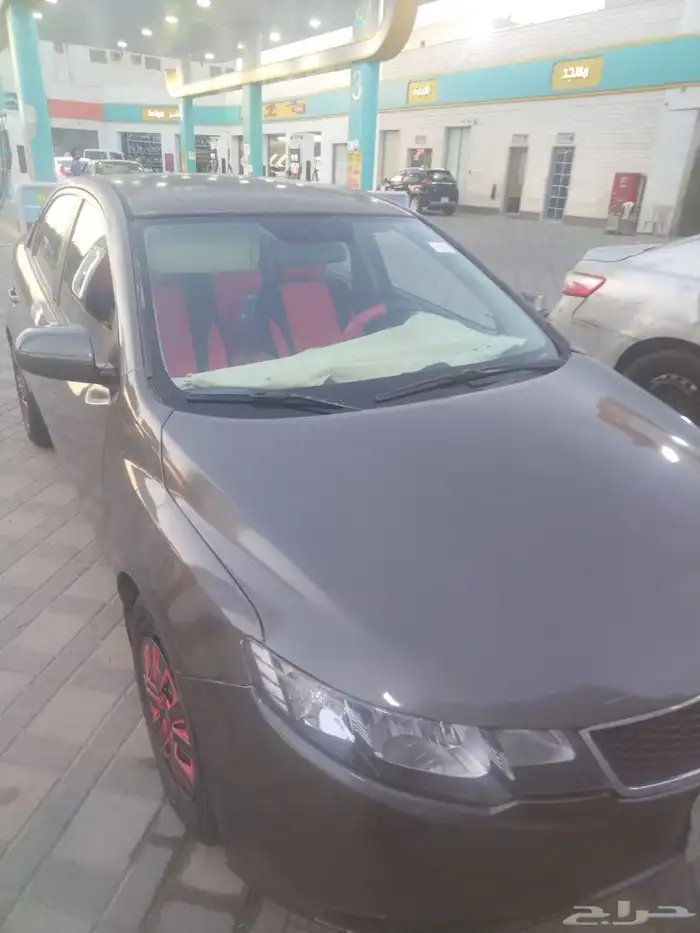 كيا سيراتو بحالة جيدة ولا توجد اي ملاحظات للبيع 5