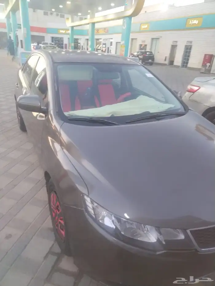 كيا سيراتو بحالة جيدة ولا توجد اي ملاحظات للبيع 2