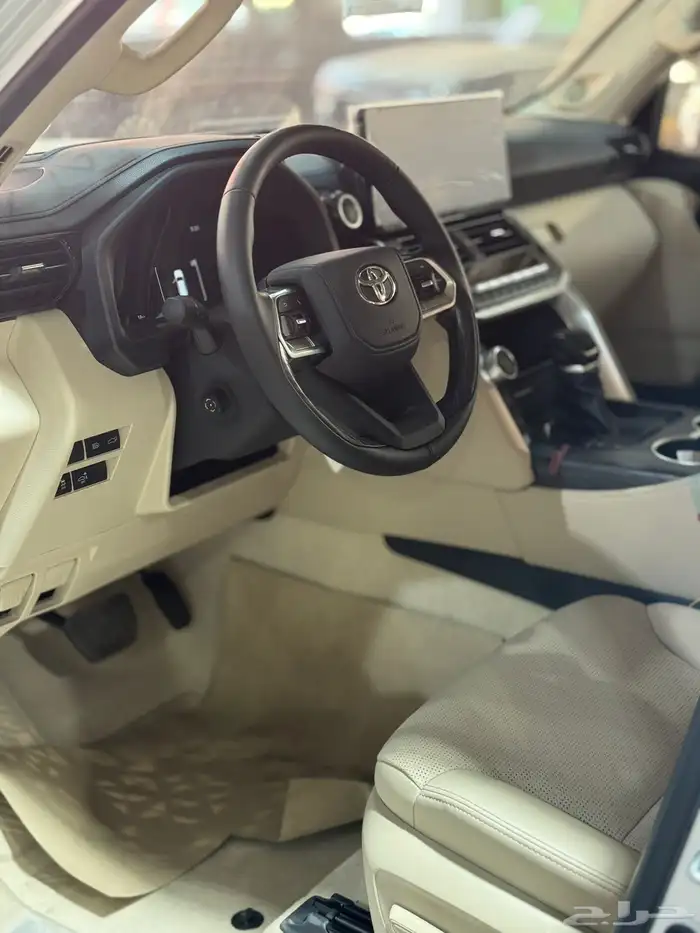 لاندكروزر VXR هايبرد 2025 اقل سعر (سعودي) 4
