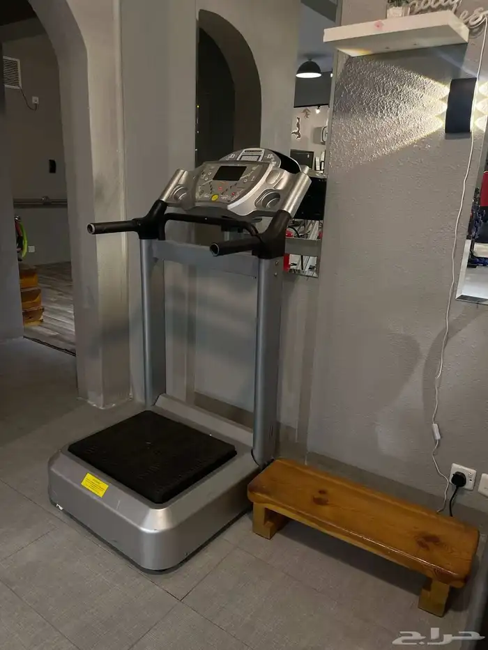 أجهزة نادي رياضي نسائي للبيع او الشراكه 11