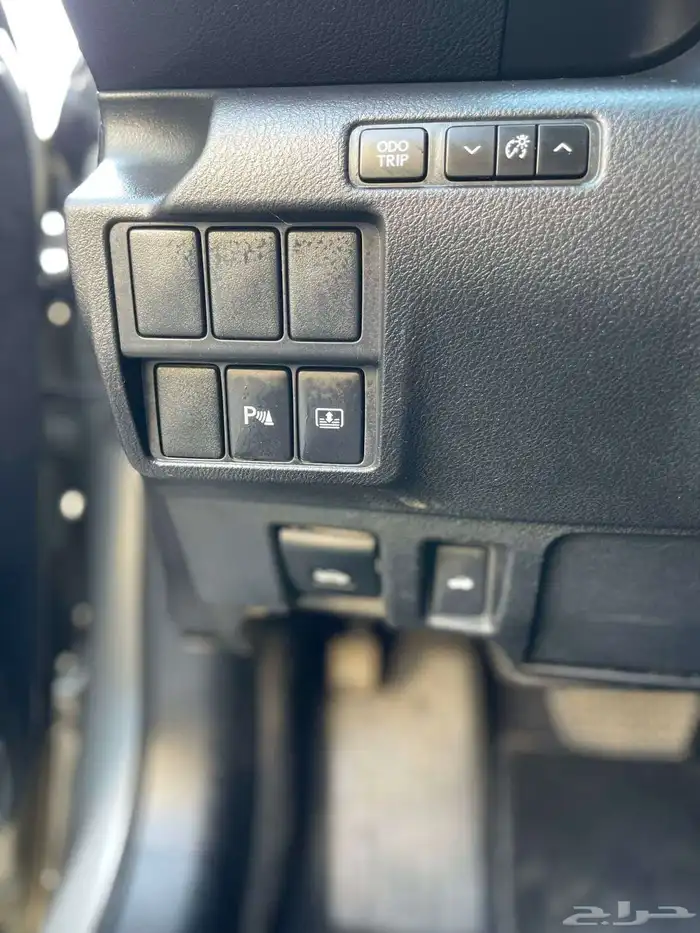 لكزس is350 2015 سعودي 17