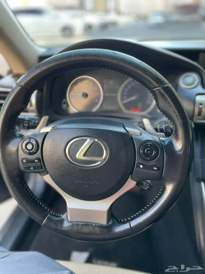 لكزس is350 2015 سعودي 20