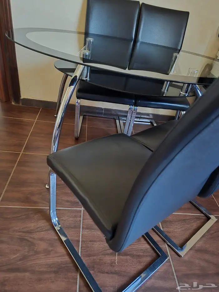 طاولة سفره 2