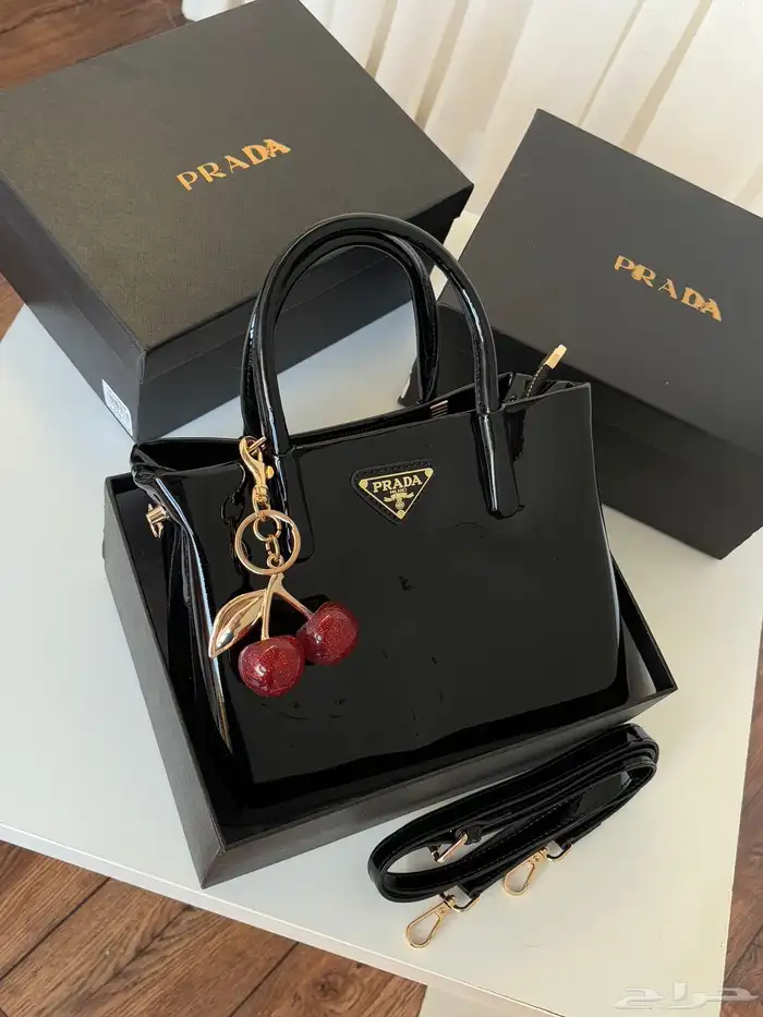 شنط برادا ماستر كواليتي مع كامل الملحقات 1