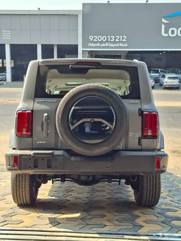 تانك 300 فل كامل الموديل 2026 لايفوتك العروض 1