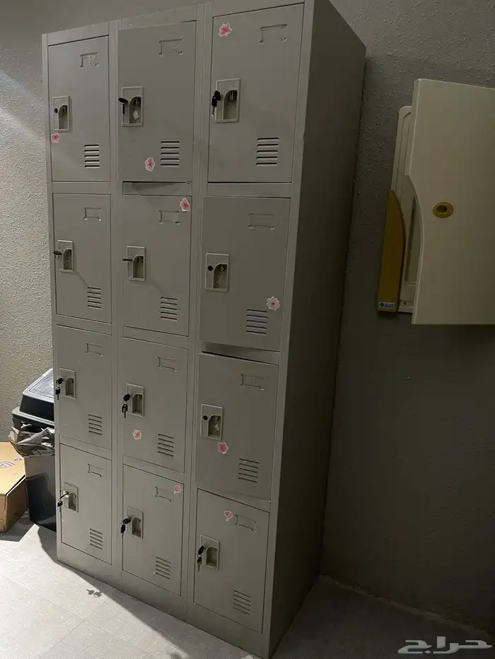 أجهزة نادي رياضي نسائي للبيع او الشراكه 18