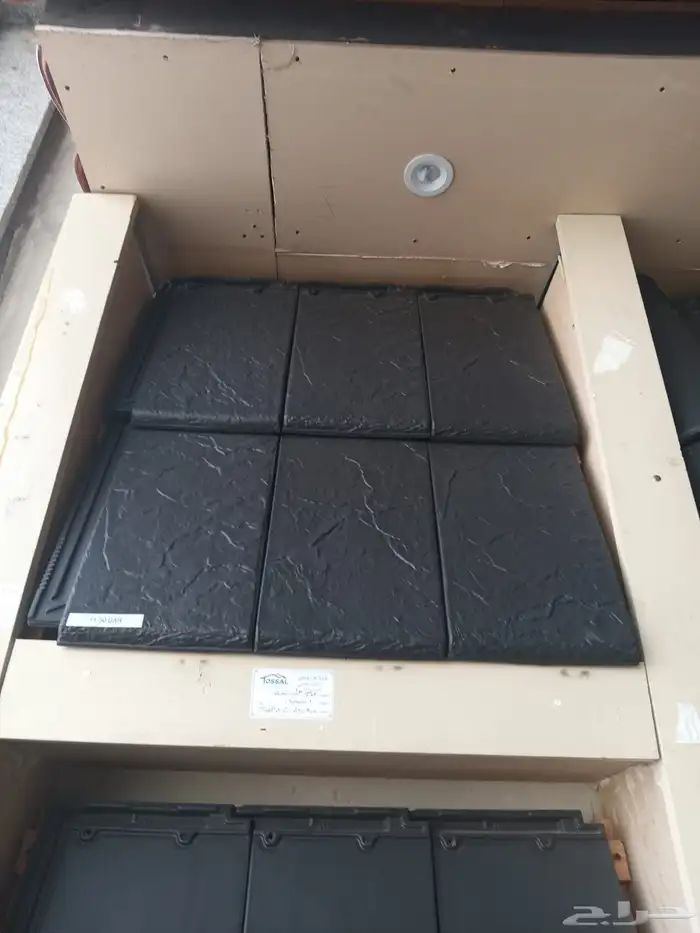 قرميد إيطالي اسباني وطني 19