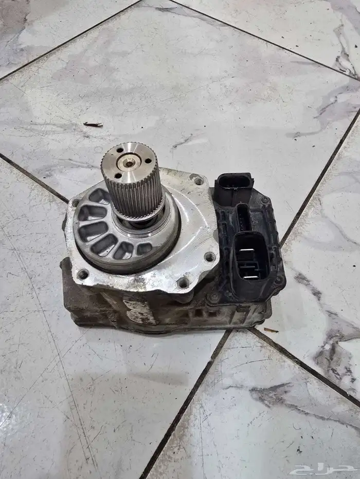 بوجد لدينا دود جاهزه لجميع انواء السيارات كهرباء وزيت 7