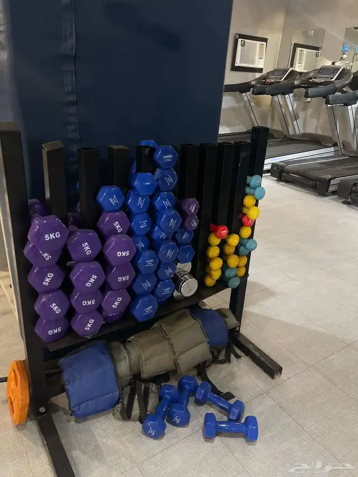 أجهزة نادي رياضي نسائي للبيع او الشراكه 20