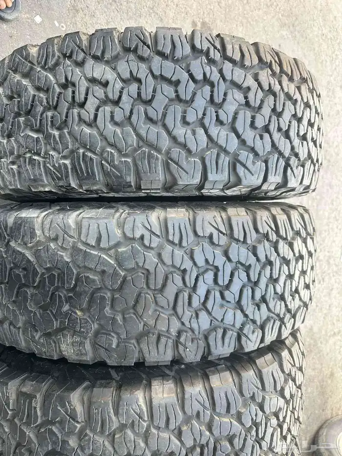 كفرات نص حجري بي اف قترتش مقاس 285 70(17 2