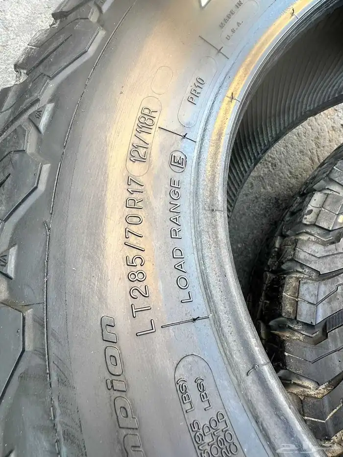 كفرات نص حجري بي اف قترتش مقاس 285 70(17 0