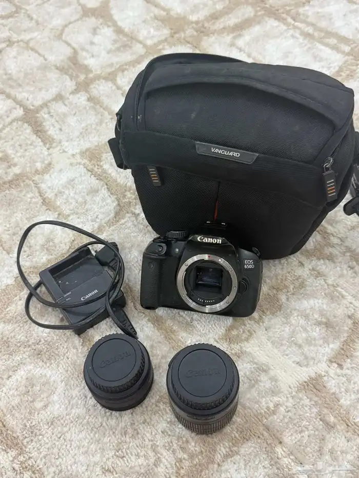 canon 650d. camera 50mm lens 18-55mm lens 0