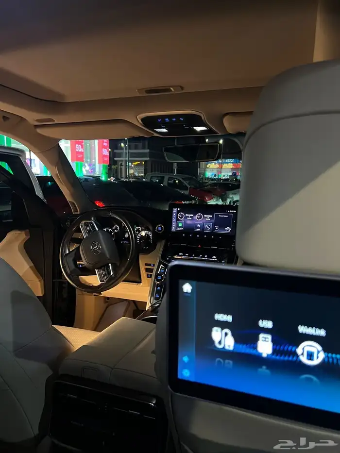 تويوتا لاندكروزر جي اكس ار 4ديزل 8