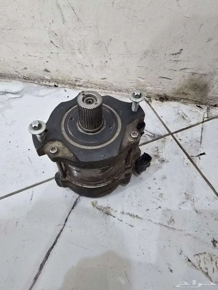 بوجد لدينا دود جاهزه لجميع انواء السيارات كهرباء وزيت 2