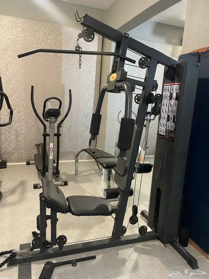 أجهزة نادي رياضي نسائي للبيع او الشراكه 1