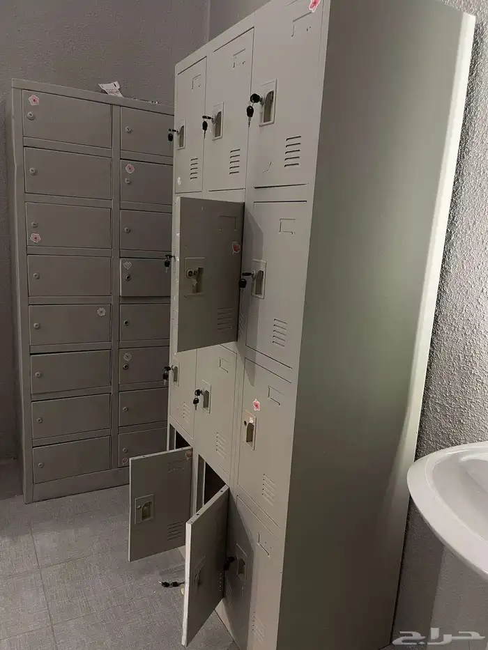 أجهزة نادي رياضي نسائي للبيع او الشراكه 24