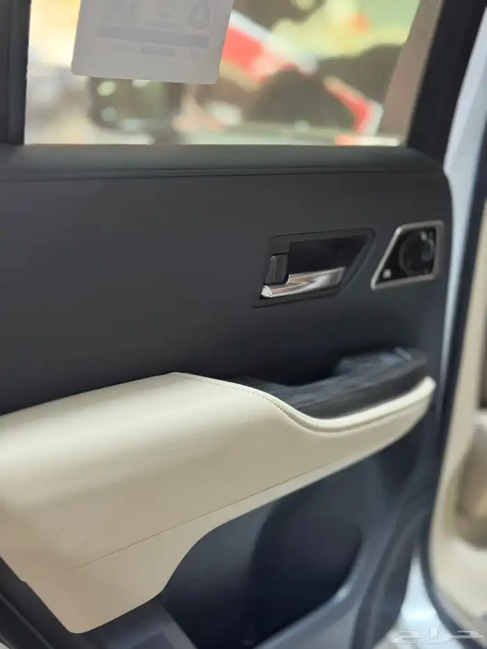 لاندكروزر VXR هايبرد 2025 اقل سعر (سعودي) 7