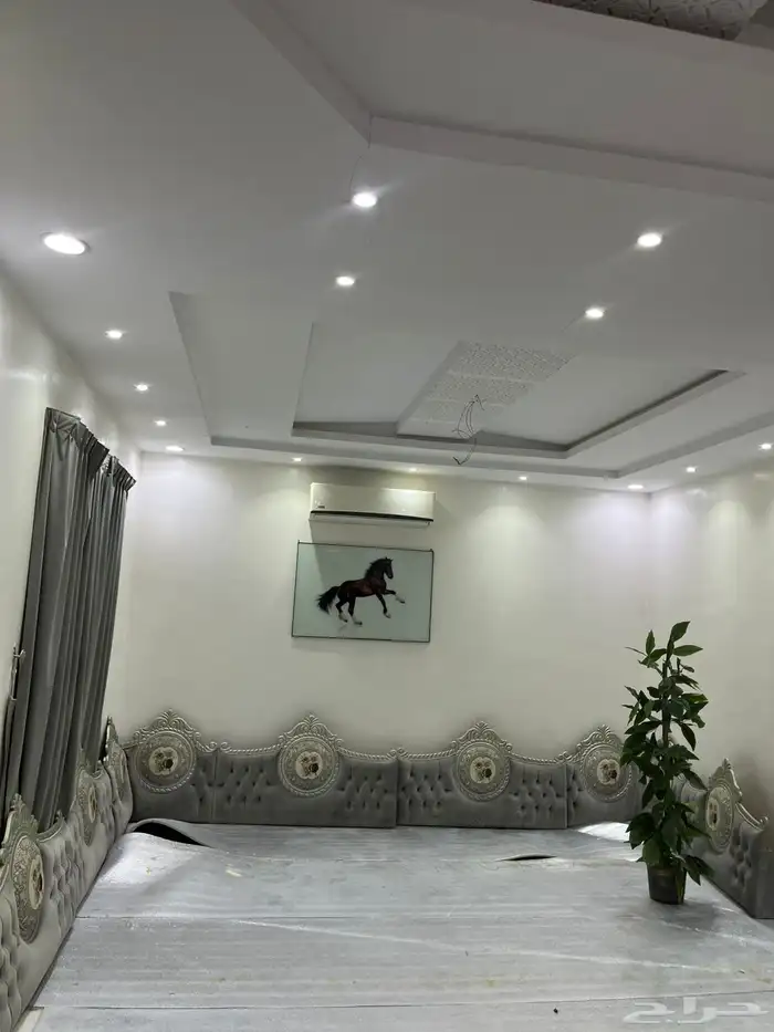 دور ارضي في الشروق للايجار 4