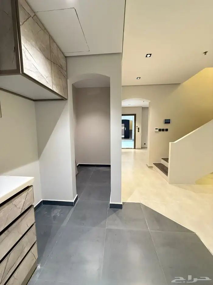 فيلا للايجار تاون هاوس جديد رقم B5 17