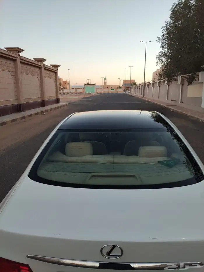 لكزسES350 موديل 2009 8