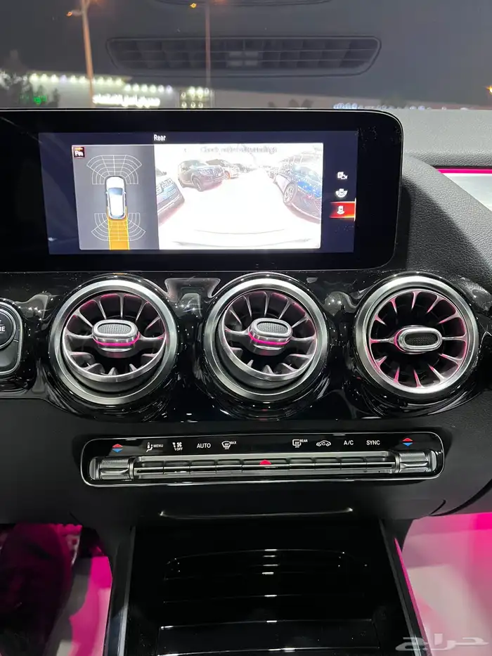 مرسيدس GLA200 موديل 2021 15