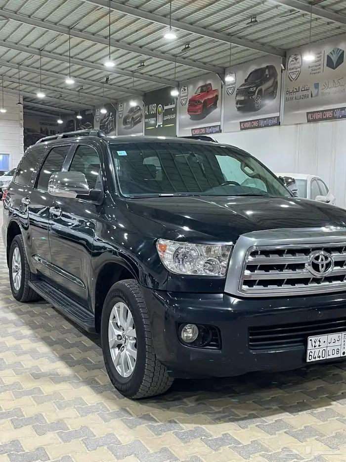 تويوتا سيكويا موديل 2010 نص فل 2