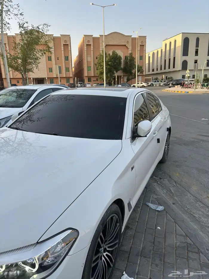 بي ام دبليو 2019 الفئة الخامسة 3