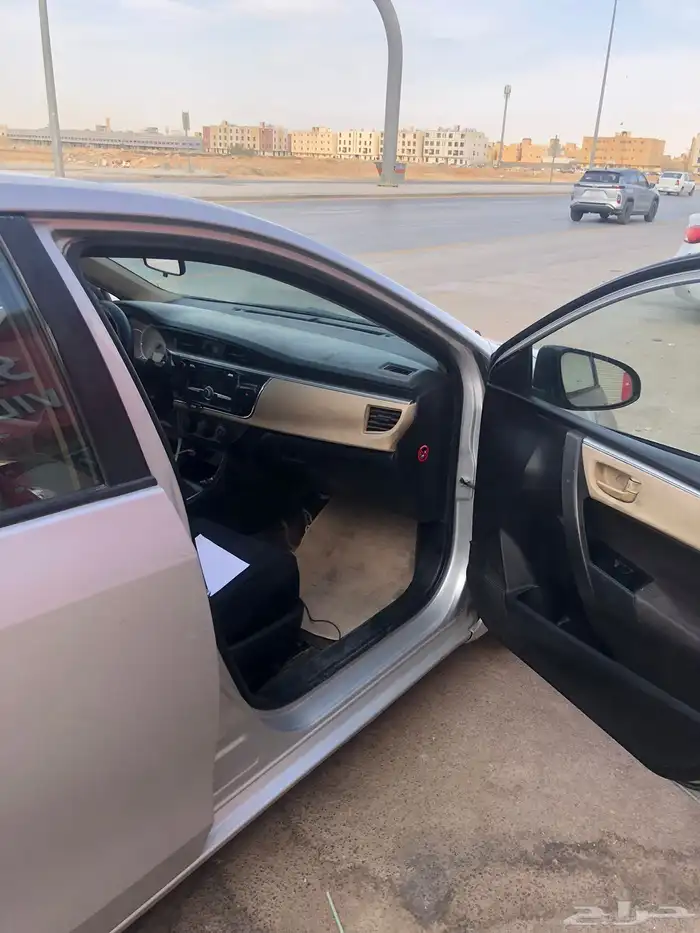 كورولا2015 قير عادي 4