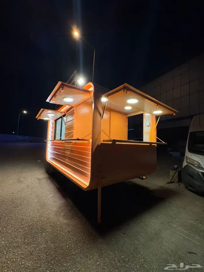 للبيع فود ترك 2 في 4 جديد جاهز 11