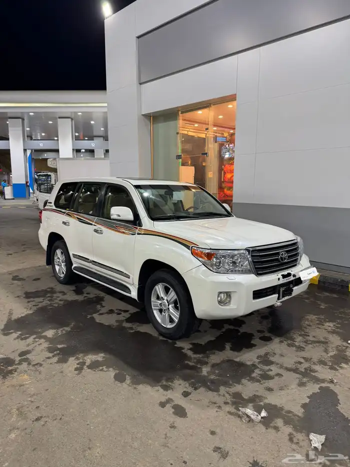 لاندكروز 2013 جي اكس ار 8 سلندر 7