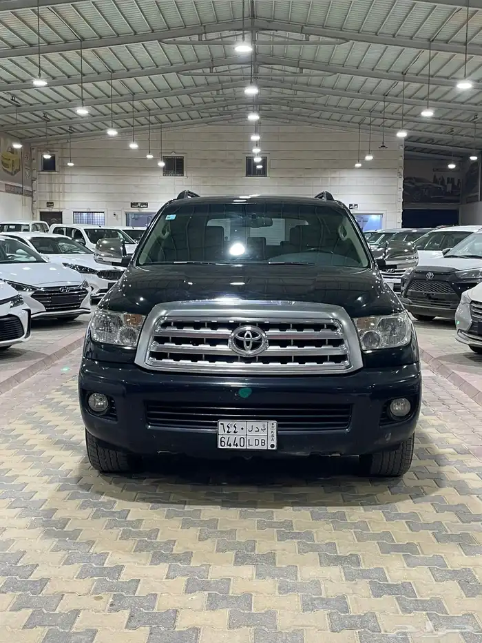 تويوتا سيكويا موديل 2010 نص فل 0