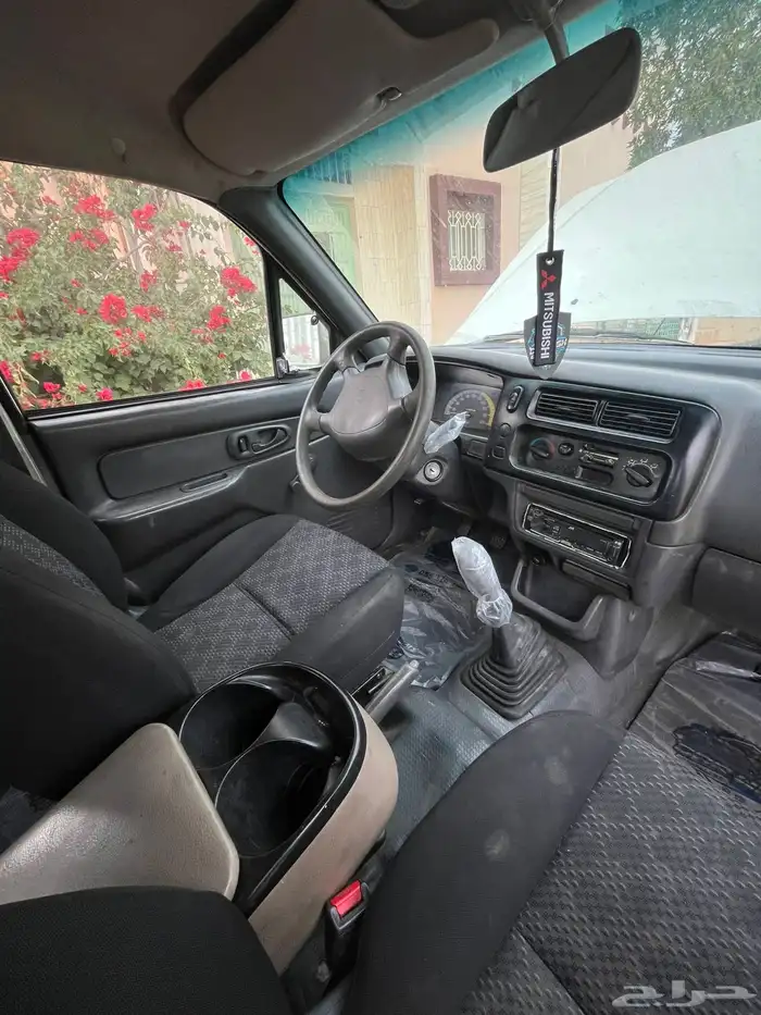 مستبيشي غمارتين 2003 6